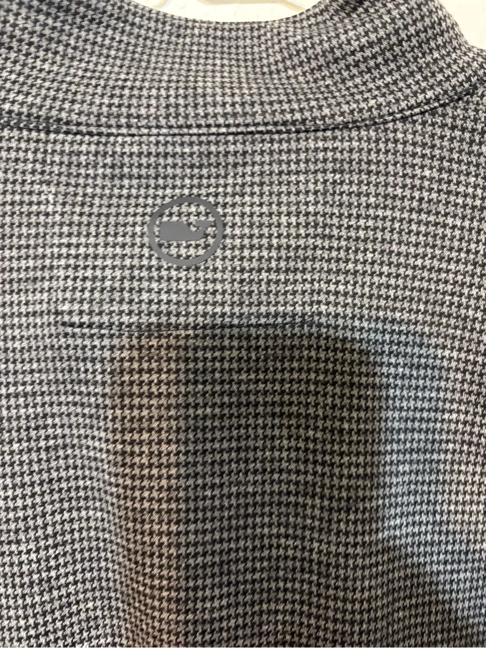 Vineyard Vines Men's Charcoal Bluffs Quarter-Zip Houndstooth Knit Sweater